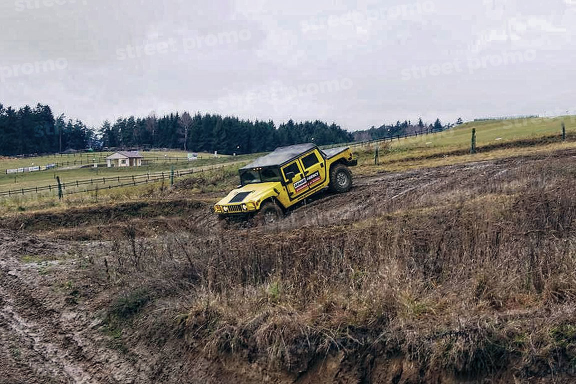 HUMMER H1 - Obrázek 12