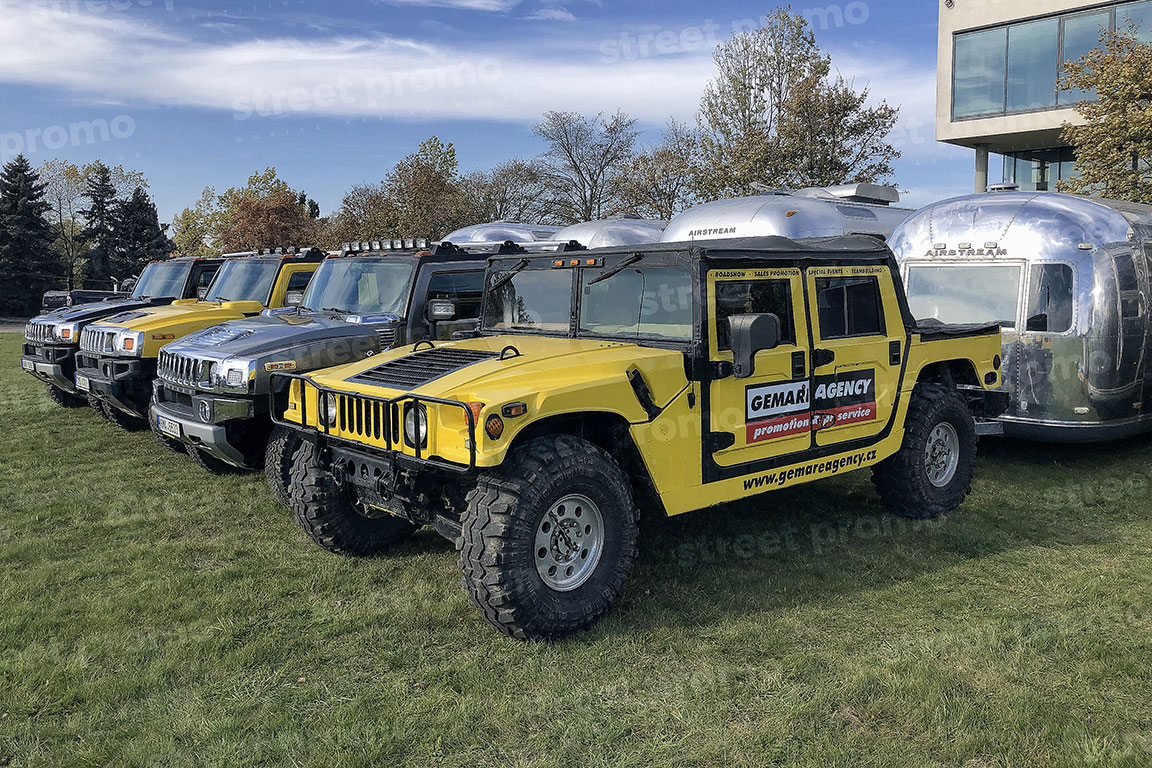 HUMMER H1