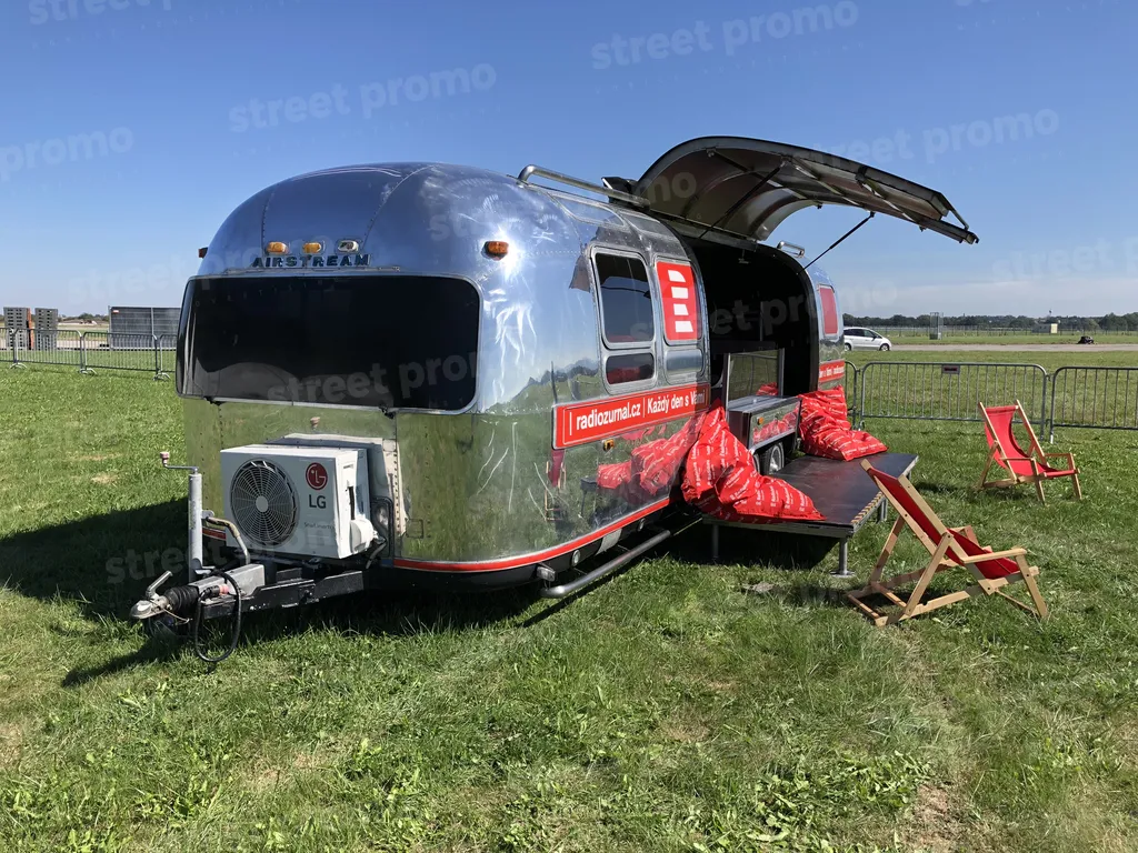 AIRSTREAM VYSÍLACÍ STUDIO - Obrázek 6